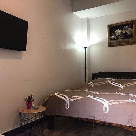 Fon Hostel Chiang Rai Buitenkant foto